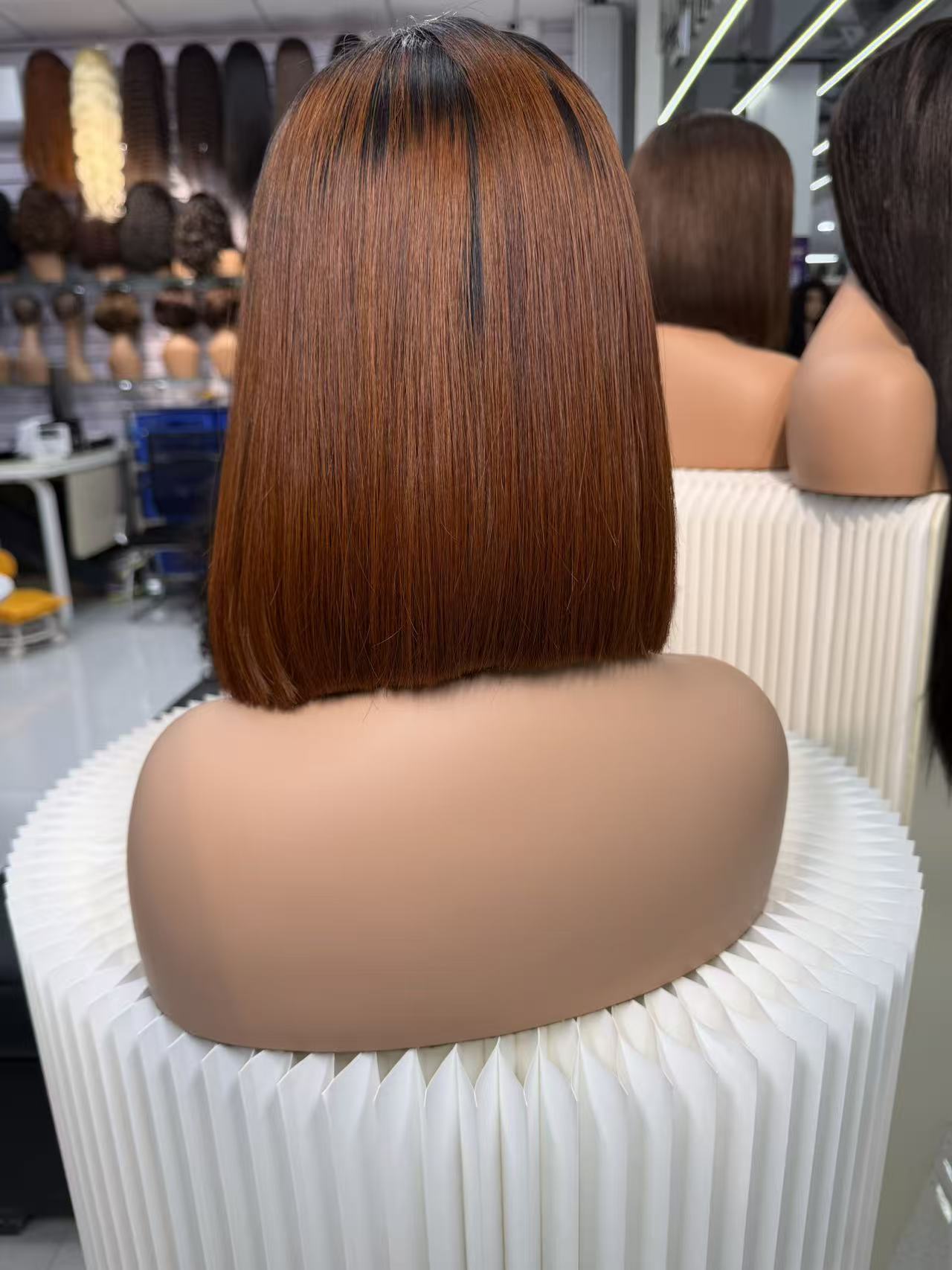 Perruques en cheveux humains naturels bouclés bruts vierges en gros 180%